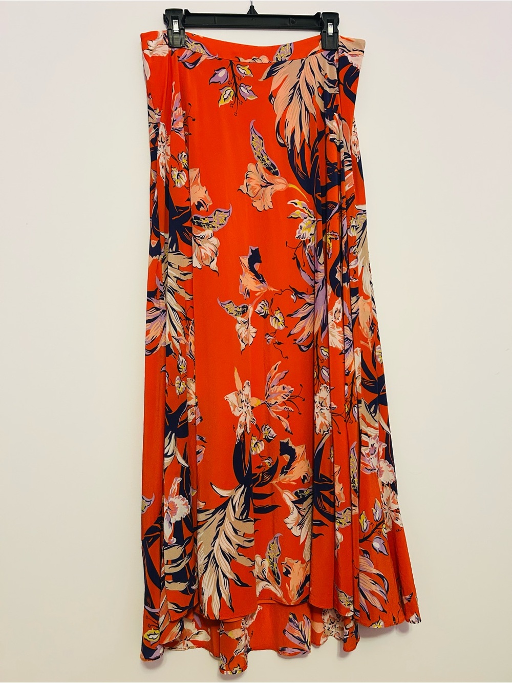 Anthropologie HD in Paris 100% Silk Orange Floral Skirt - Size 12 (Sold Out)